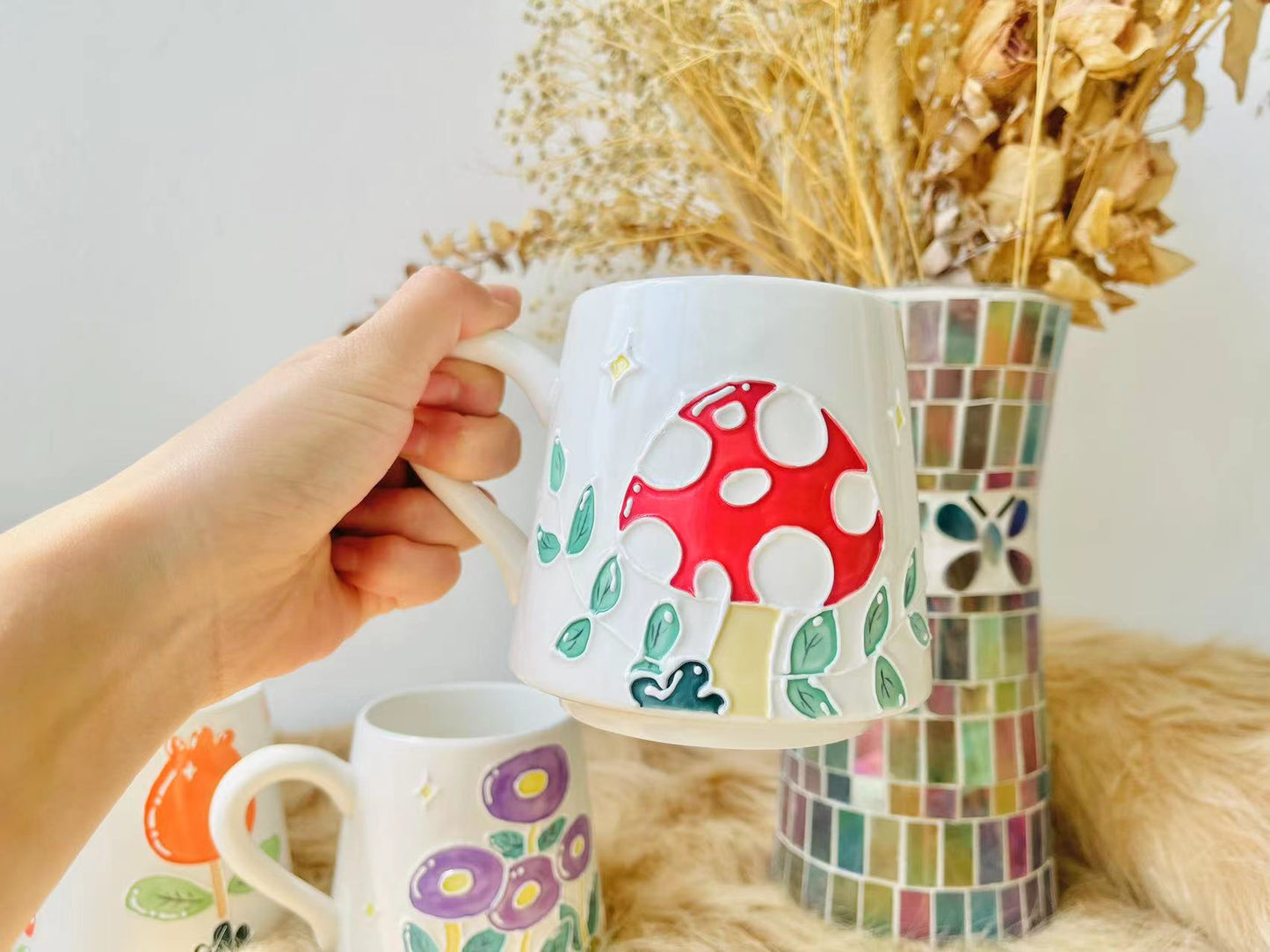 Handbemalte Keramiktasse mit Blumenmuster, personalisierte Keramiktasse für Kaffeeliebhaber