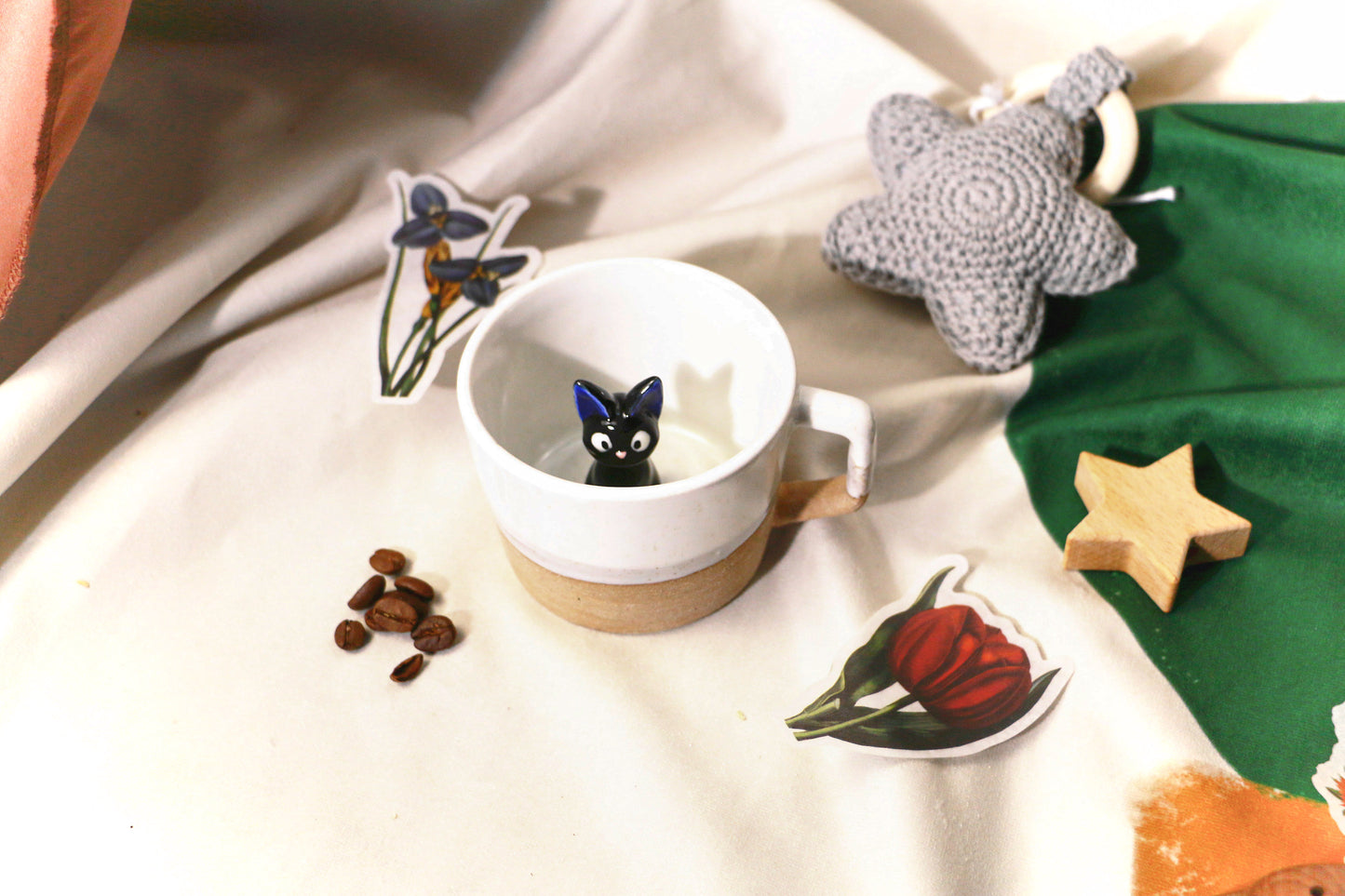 Custom Ceramic Pet Mug, 10Oz Personalized Coffee Mug with Dog or Cat Figurine