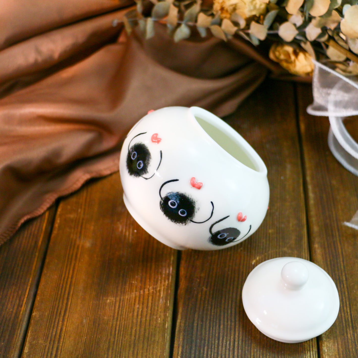 Handmade Dust Wizard 3D Heart Design Pet Urn, Personalized Ceramic Pet Keepsake Urn