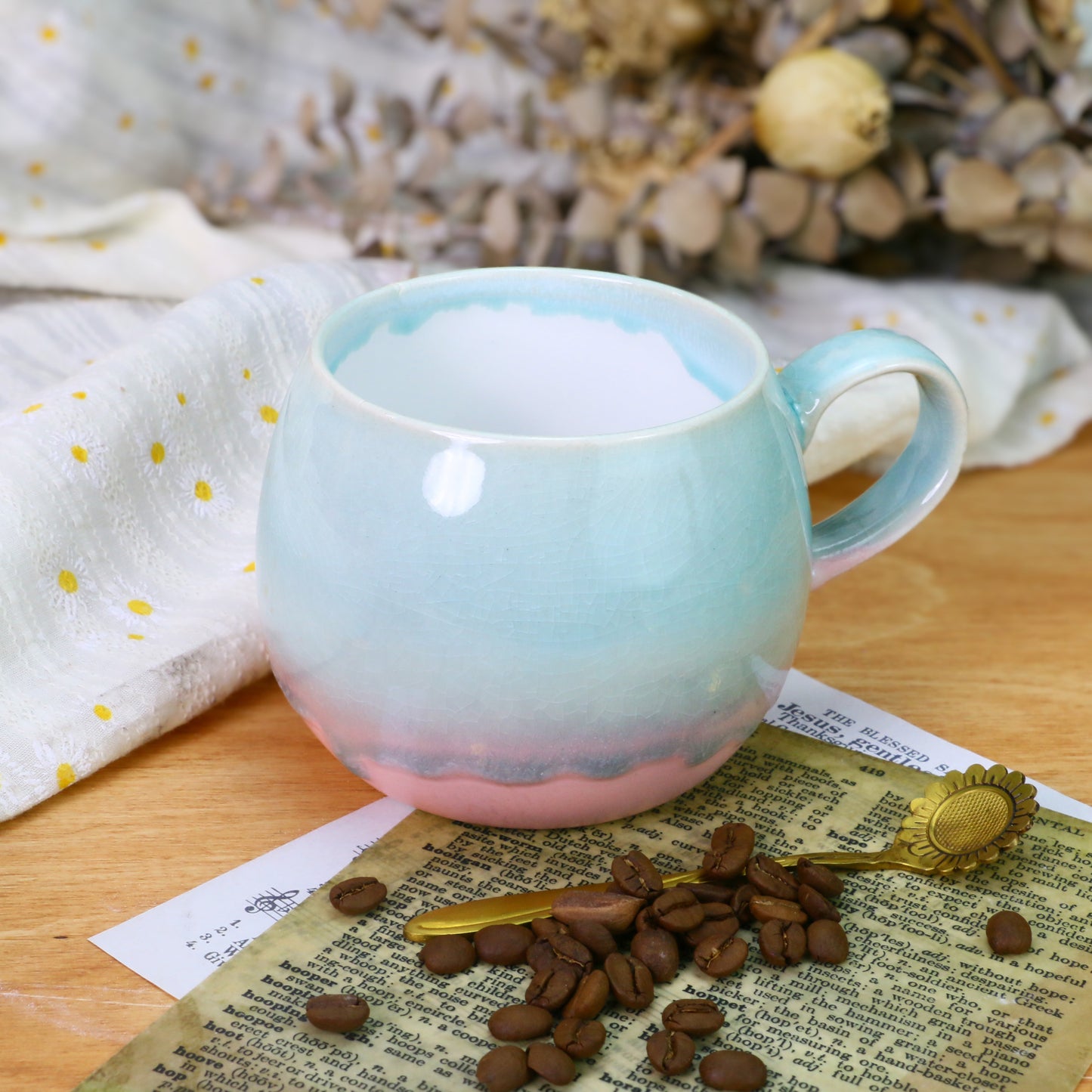 Gradient Glaze Ceramic Mug – Handmade Pottery Cup for Coffee & Tea Lovers