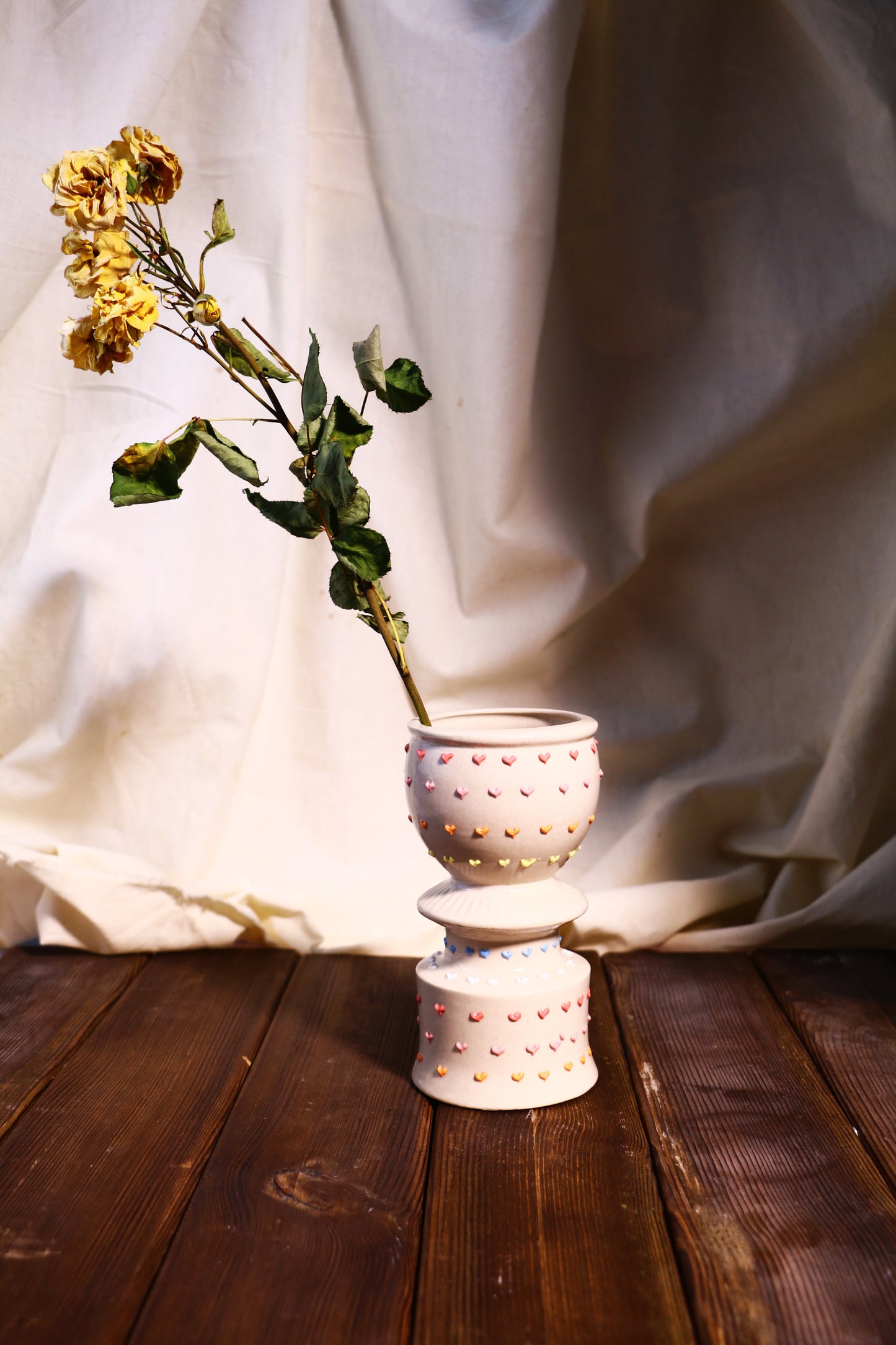 Handmade 3D Heart Vase – Elegant Ceramic Flower Planter for Home Decor