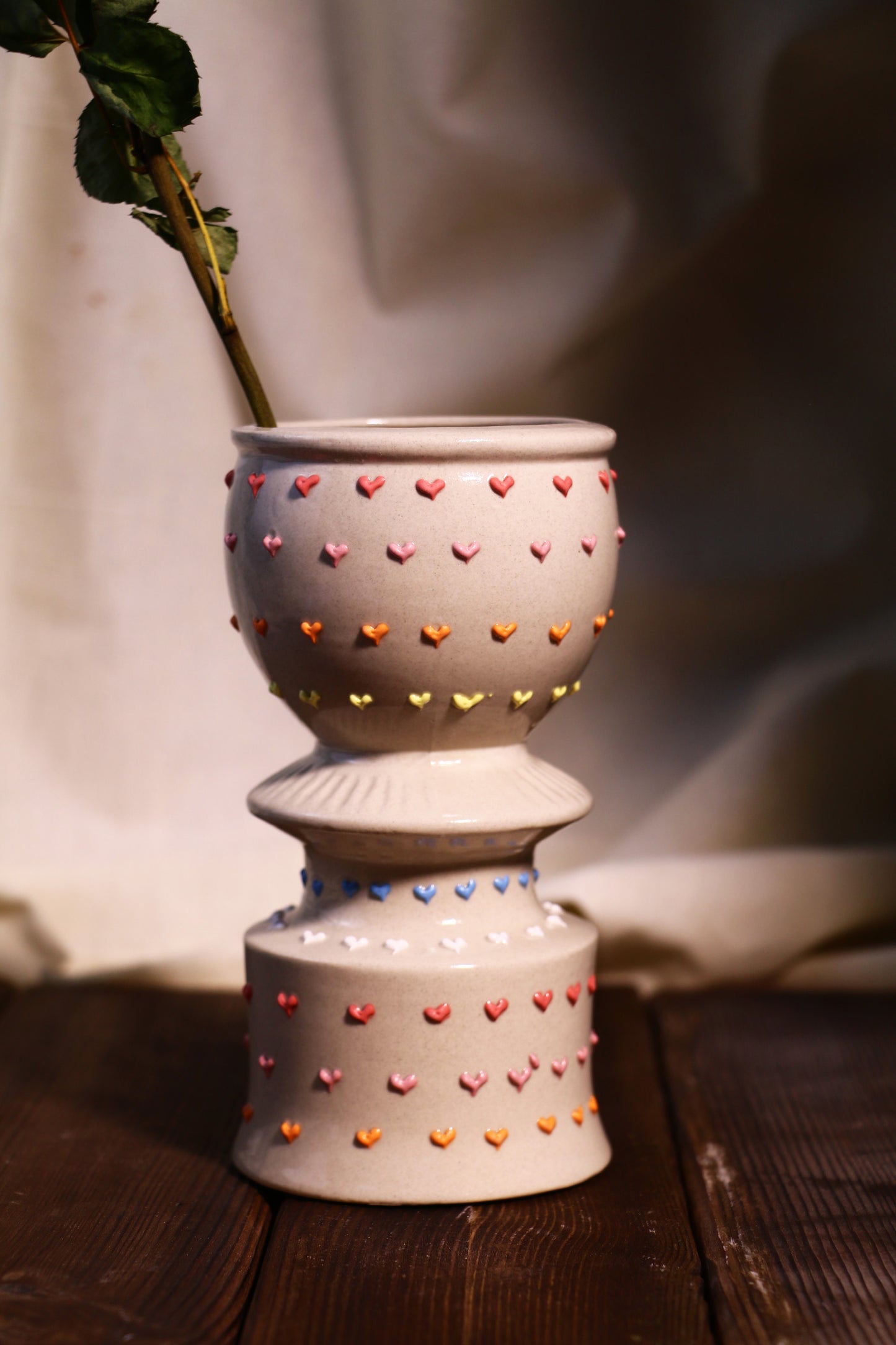Handmade 3D Heart Vase – Elegant Ceramic Flower Planter for Home Decor