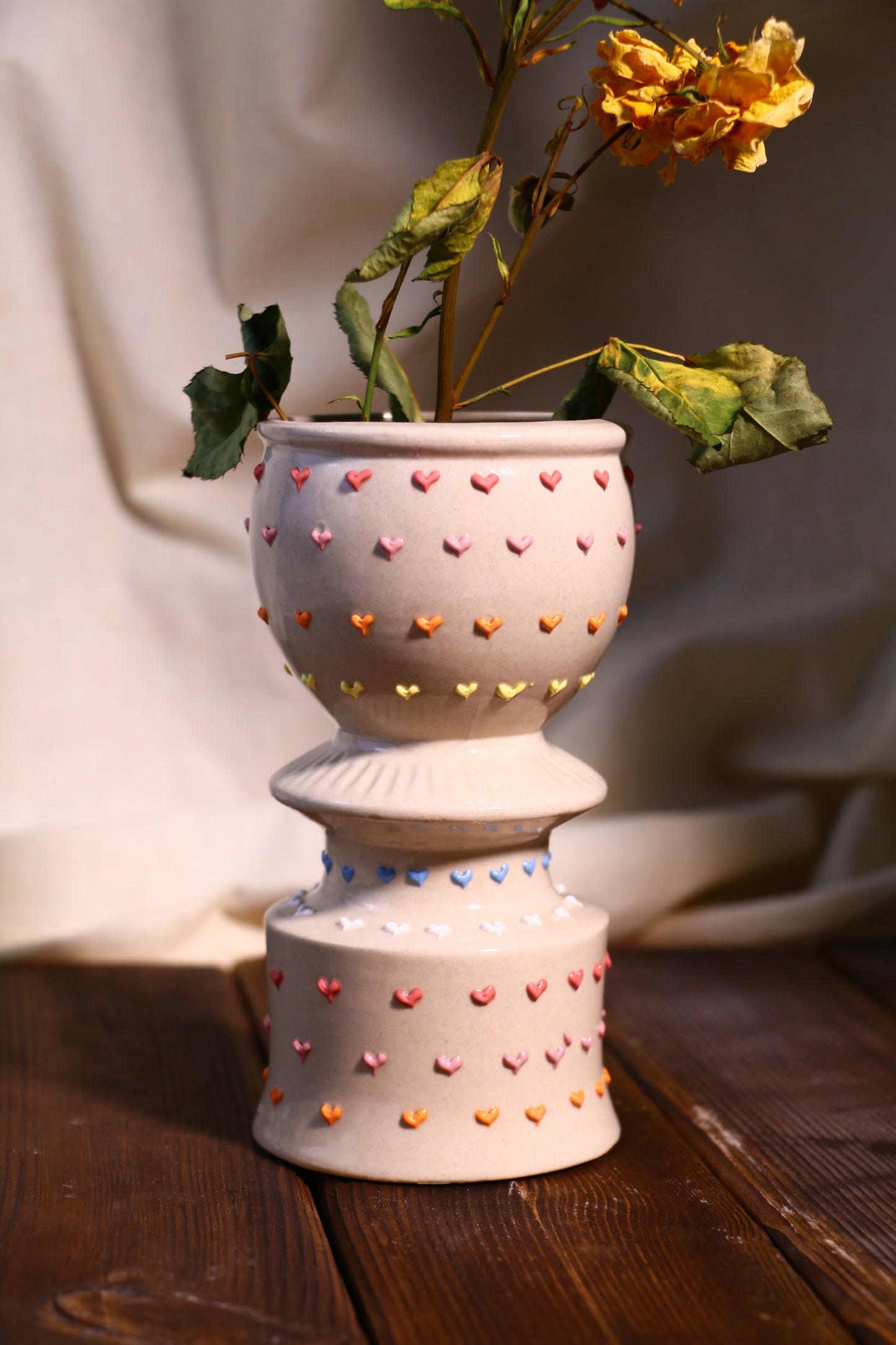 Handmade 3D Heart Vase – Elegant Ceramic Flower Planter for Home Decor