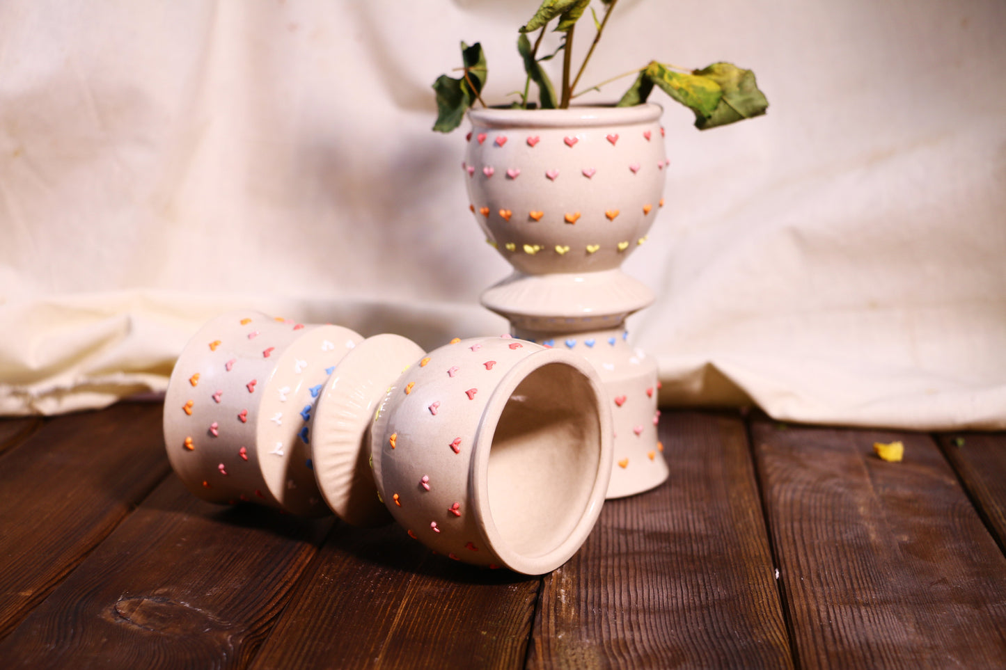 Handmade 3D Heart Vase – Elegant Ceramic Flower Planter for Home Decor