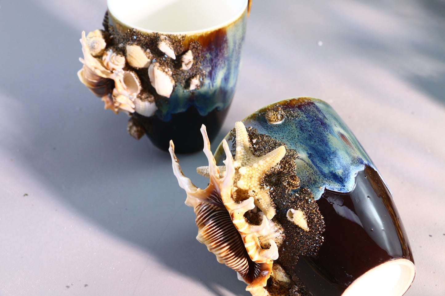 Keramik-Kaffeetasse mit Muscheln, Ozean-Serie, personalisierte handgefertigte Keramiktasse für Geschenke