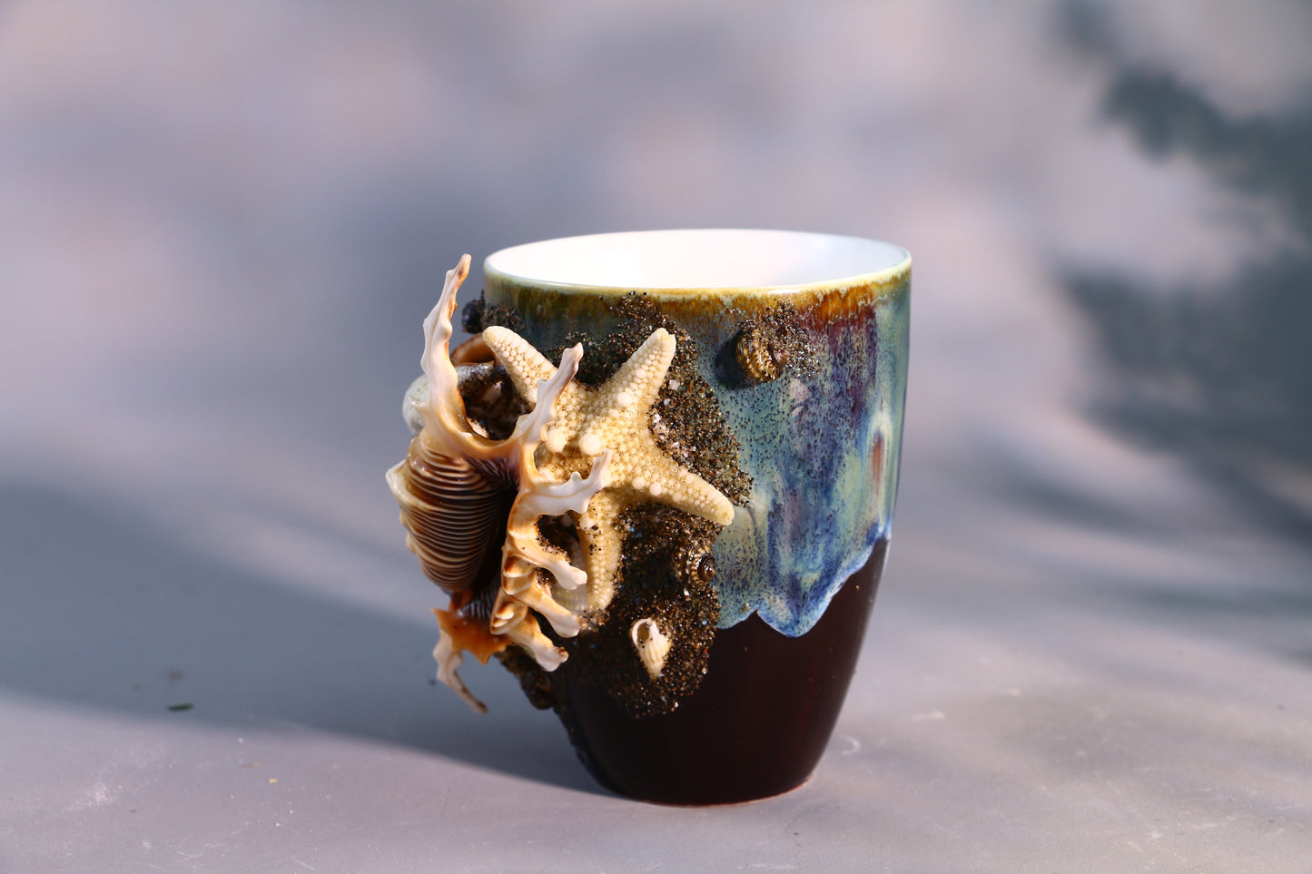 Keramik-Kaffeetasse mit Muscheln, Ozean-Serie, personalisierte handgefertigte Keramiktasse für Geschenke