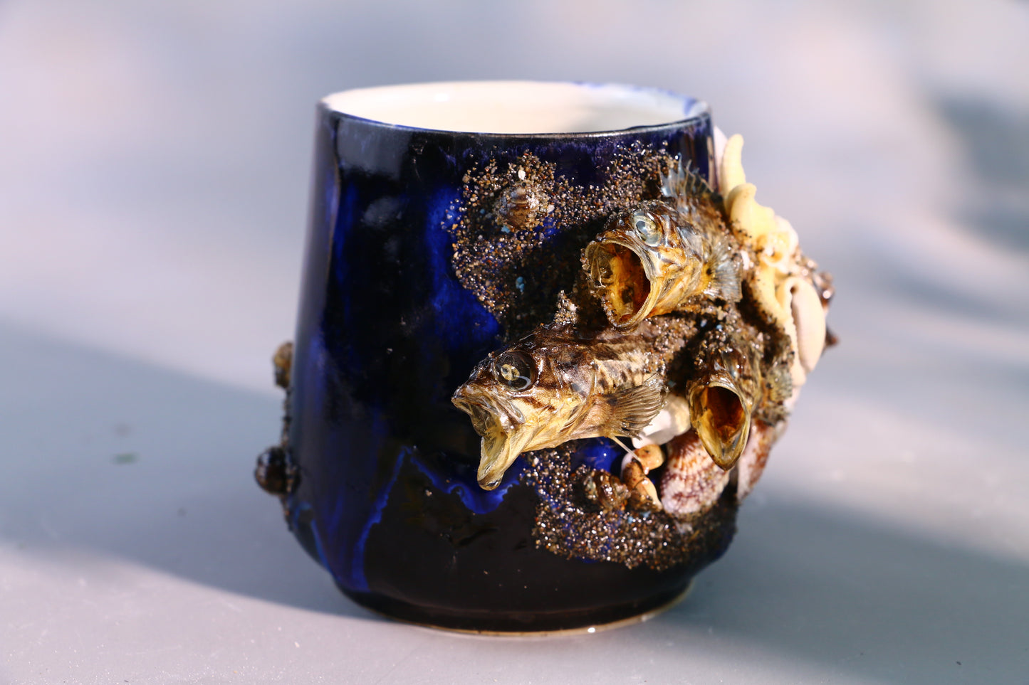 Keramik-Kaffeetasse mit Muscheln, Ozean-Serie, personalisierte handgefertigte Keramiktasse für Geschenke
