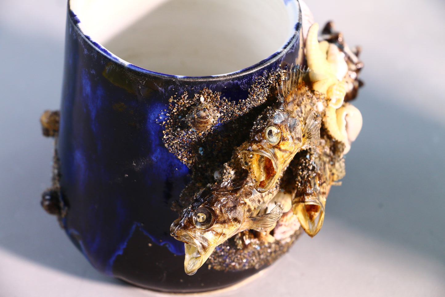 Keramik-Kaffeetasse mit Muscheln, Ozean-Serie, personalisierte handgefertigte Keramiktasse für Geschenke