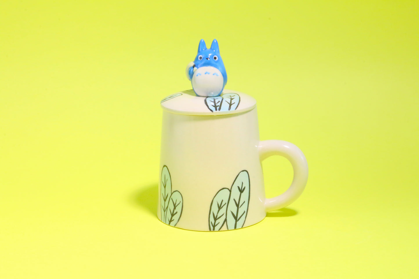 Totoro Large Ceramic Mug with Lid – Handmade Ghibli-Inspired Cup for Coffee Lovers
