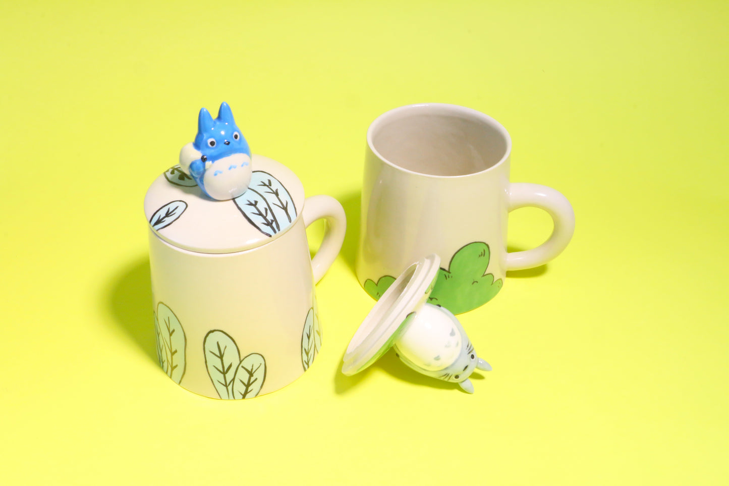 Totoro Large Ceramic Mug with Lid – Handmade Ghibli-Inspired Cup for Coffee Lovers