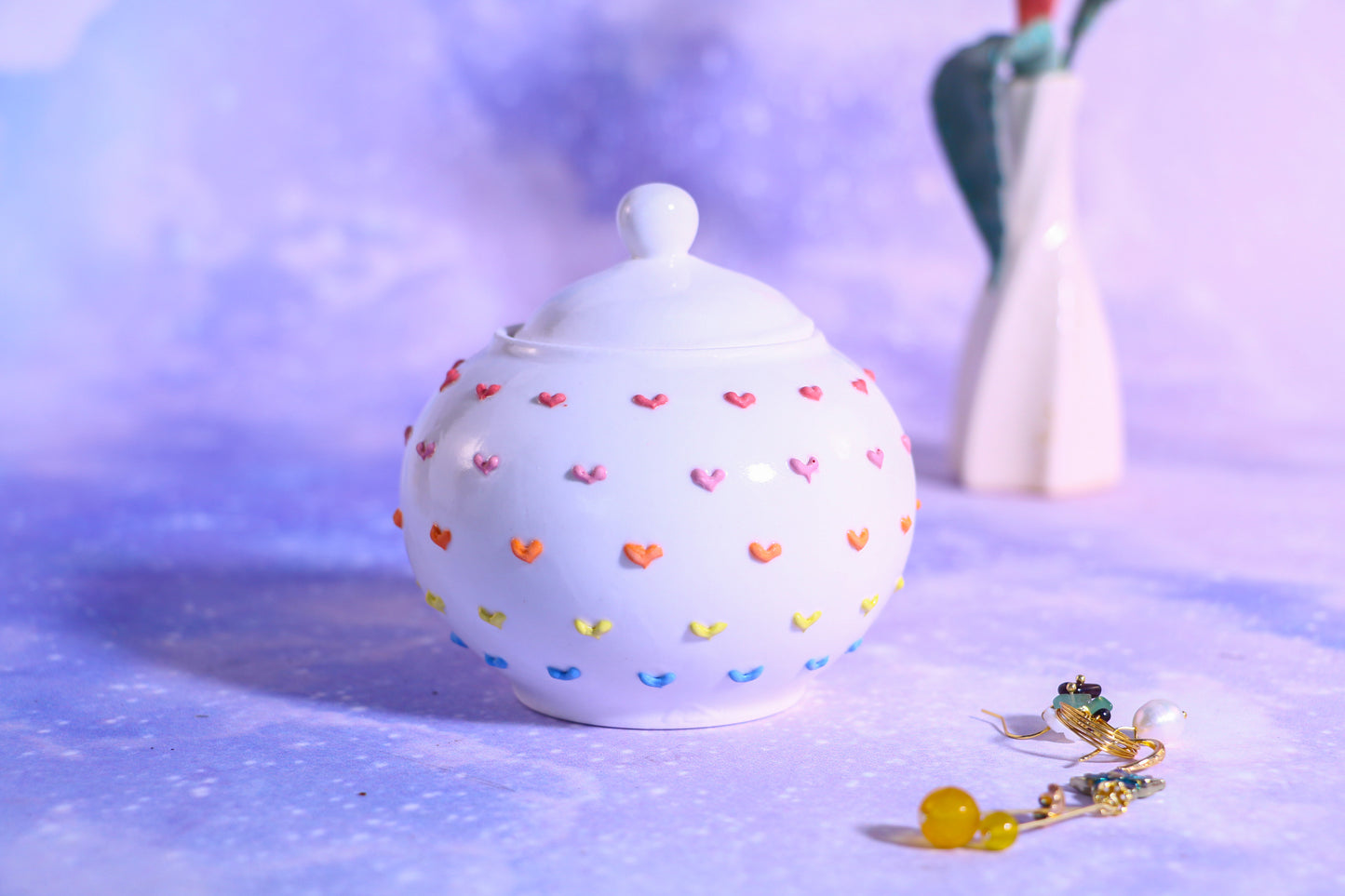 Handmade Round 3D Heart Ceramic Pet Urn, Custom Pottery Keepsake Urn For Ashes