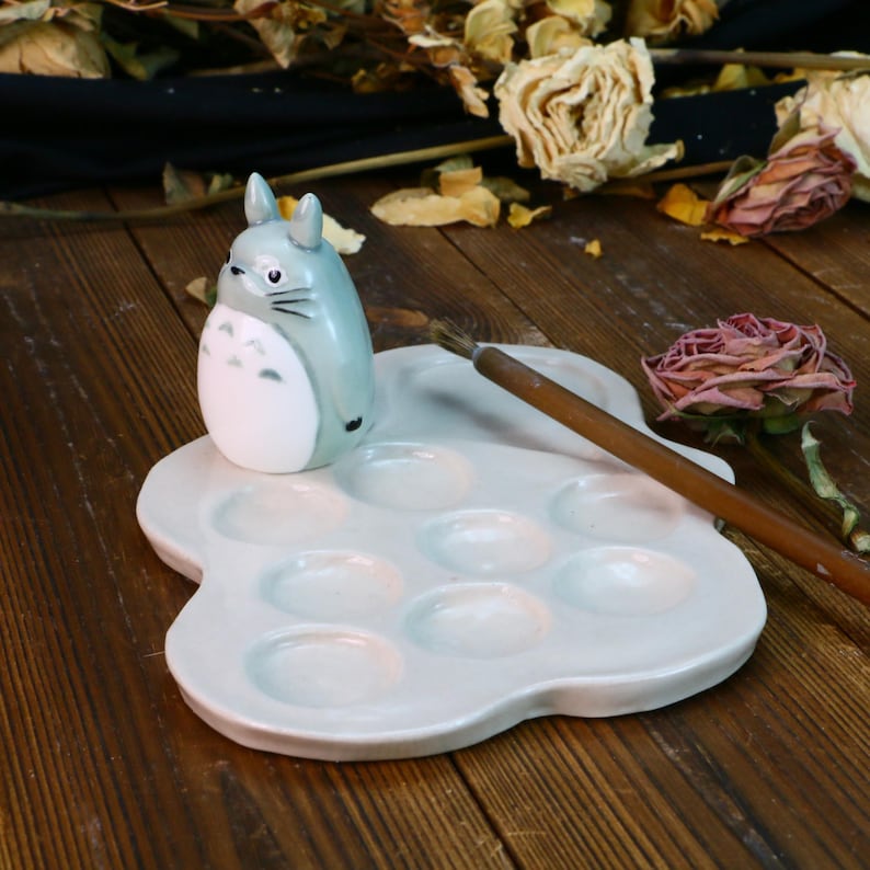Custom Totoro Paint Palette, Handmade Ceramic Watercolour Palette for Painter Gifts