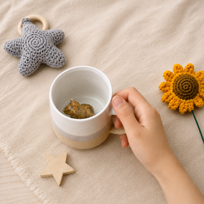 Handgemachte Keramiktasse für Haustiere, personalisierte Kaffeetasse mit Hunde- oder Katzenfigur