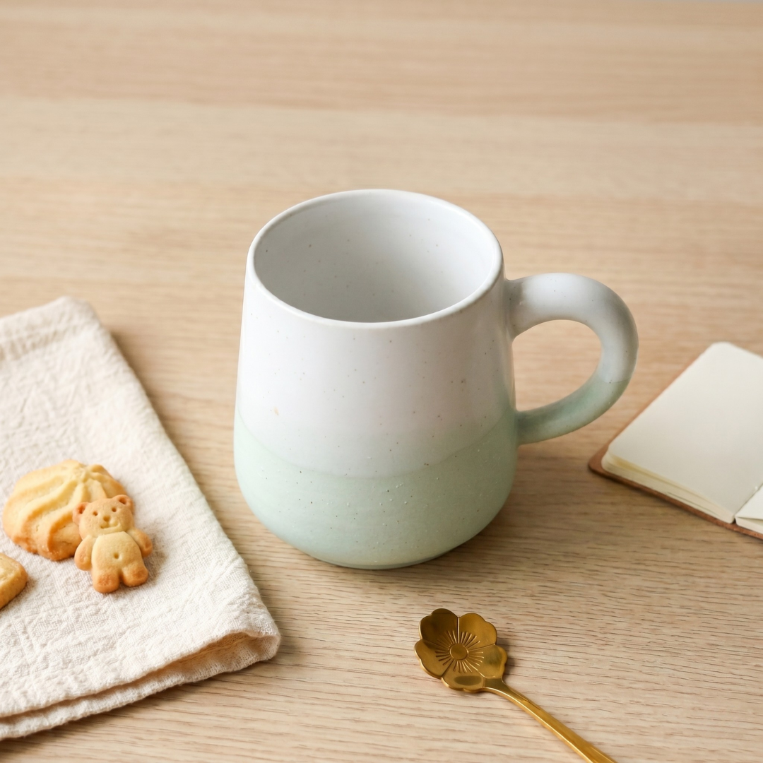 Totoro Handgemachte Keramiktasse – Gemütliches Ghibli-Geschenk für Anime- und Teeliebhaber