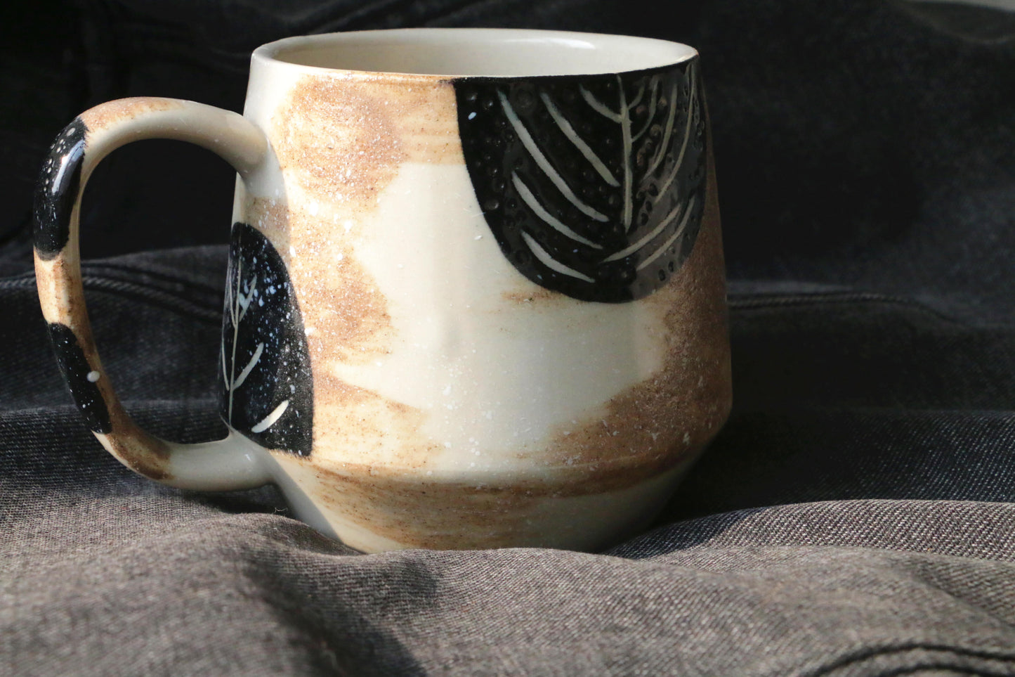 Retro Handpainted Ceramic Mugs, Personalized Ceramic Cup for Coffee Lovers