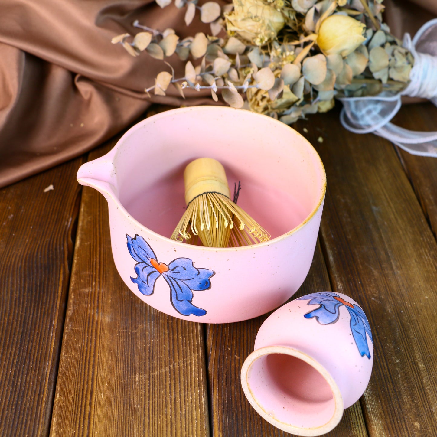 Handmade Ceramic Matcha Bowl Set with Hand-Painted Ribbon Details