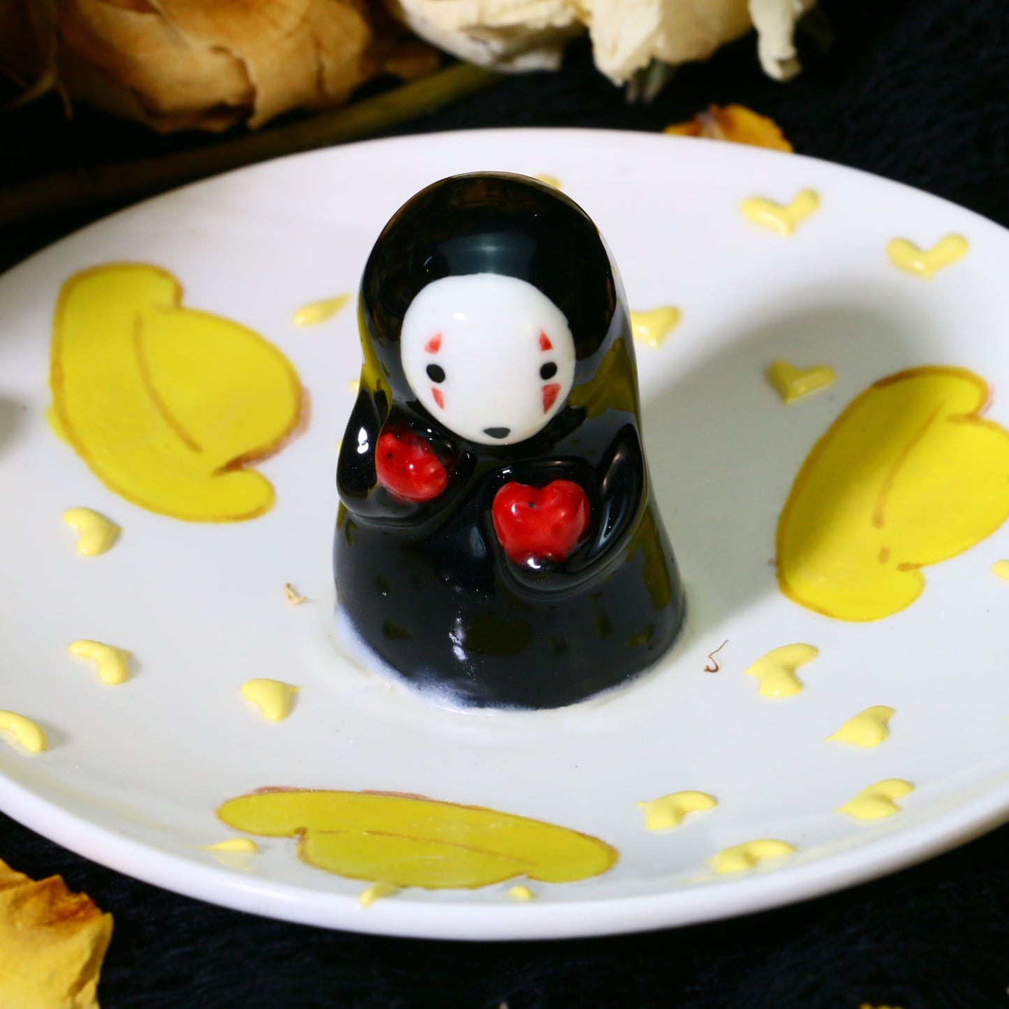 No Face Man Ring Dish, Handmade Figurine Trinket Dish, Anime Jewelry Tray with 3D Heart Design