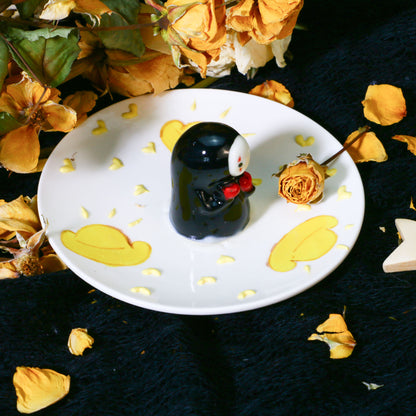 No-Face Man Ceramic Ring Dish – Handmade Anime Jewelry Tray & Personalized Gift Option