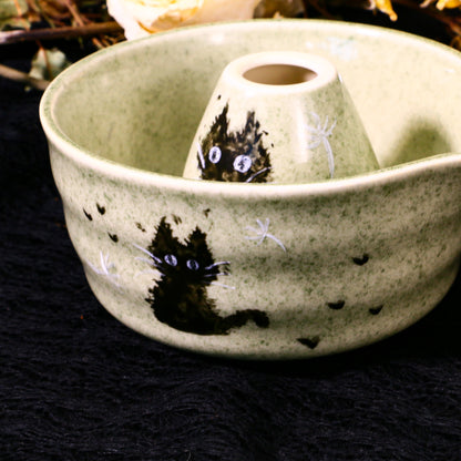 Handmade Matcha Bowl Set with Black Cat, Custom Green Pottery Chawan, Unique Gift for Cat Lovers & Tea Enthusiasts