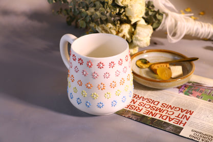 Handgemachte bunte Blumen-Keramiktasse – Süße Keramiktasse für Kaffee- und Teeliebhaber