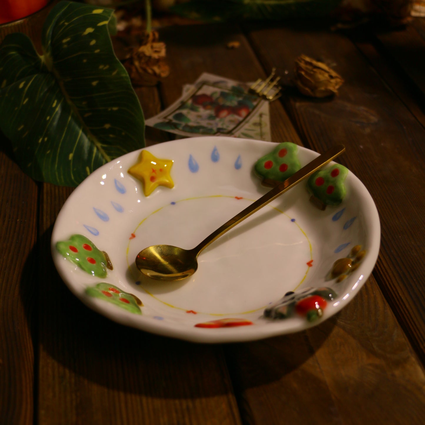 Handmade Ceramic Plate with 3D Dog – Handcrafted Pottery for Home & Table Decor