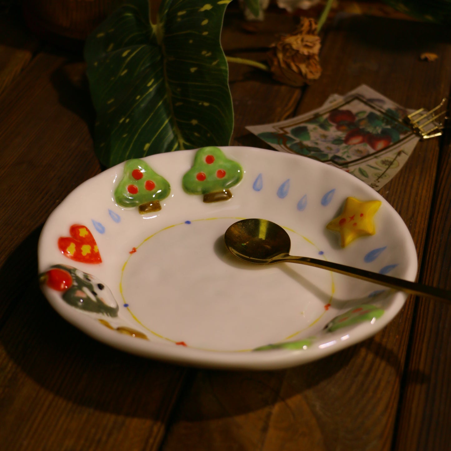 Handmade Ceramic Plate with 3D Dog – Handcrafted Pottery for Home & Table Decor