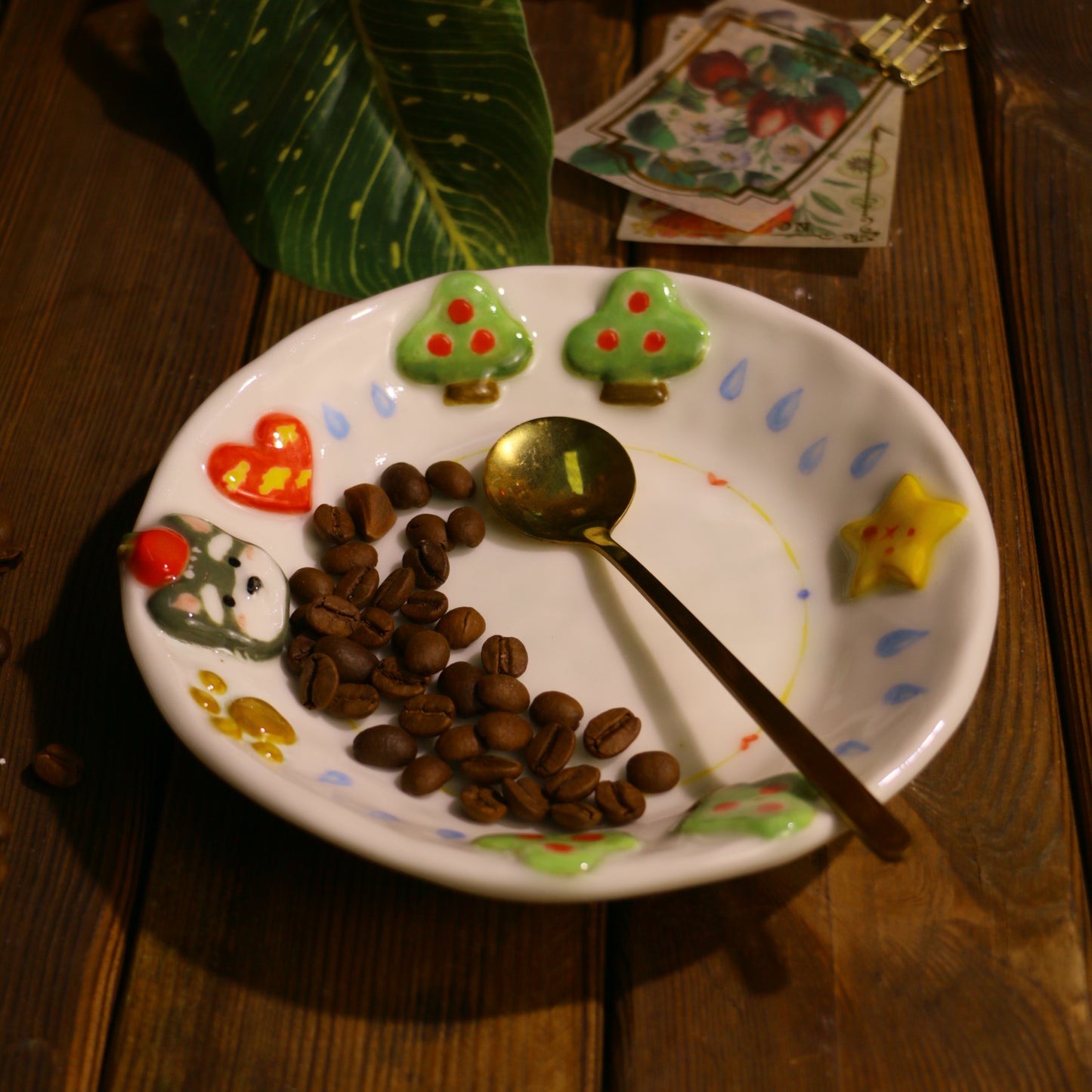 Handmade Ceramic Plate with 3D Dog – Handcrafted Pottery for Home & Table Decor