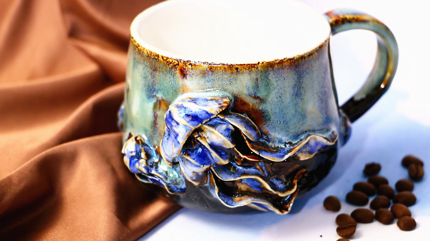 Blue Ocean-Themed Ceramic Mug with 3D Jellyfish and Shell Reliefs Design