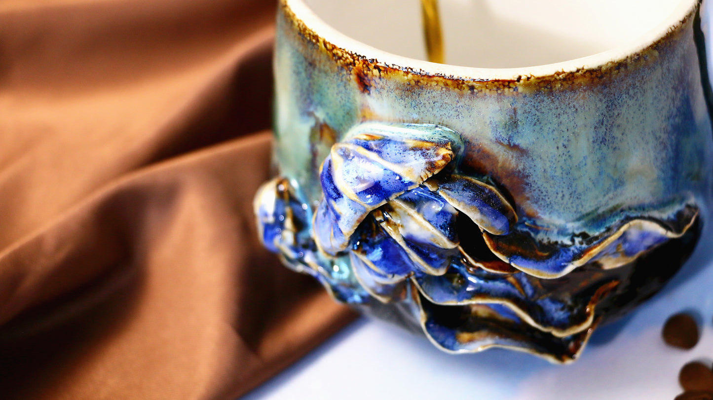 Blue Ocean-Themed Ceramic Mug with 3D Jellyfish and Shell Reliefs Design