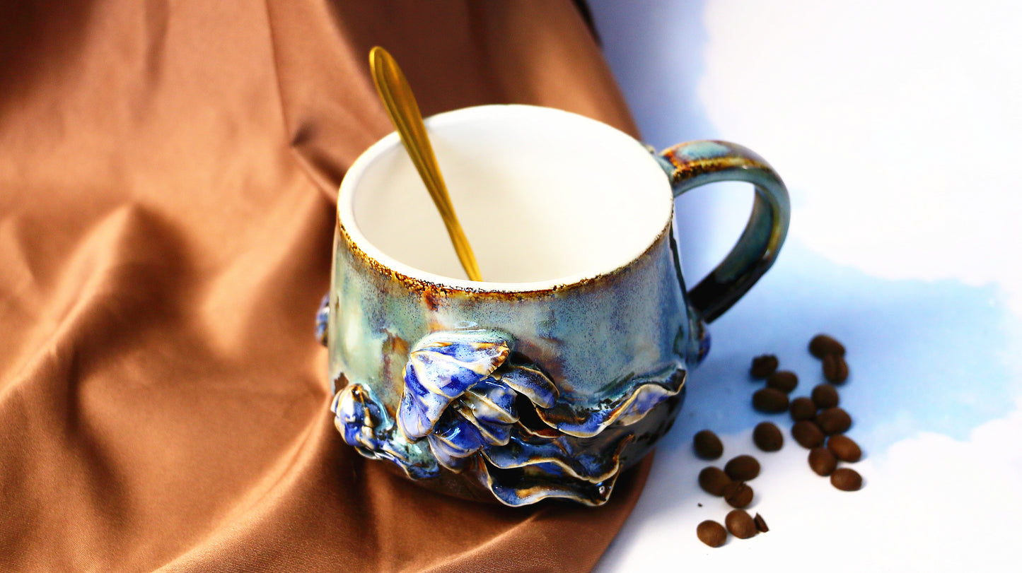 Blue Ocean-Themed Ceramic Mug with 3D Jellyfish and Shell Reliefs Design