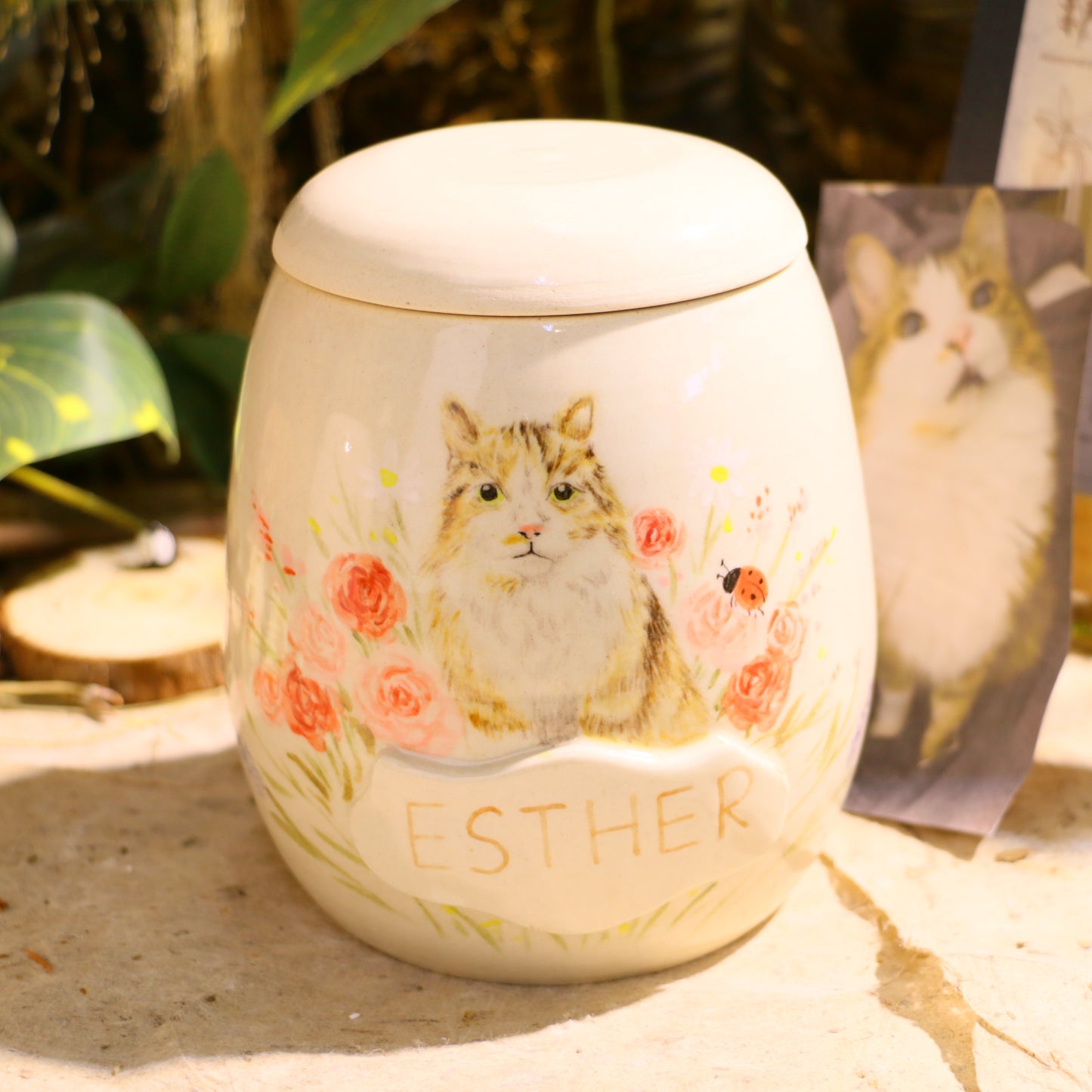 Custom Pet Portrait Ceramic Memorial Urn – Handmade Pet Ashes Keepsake