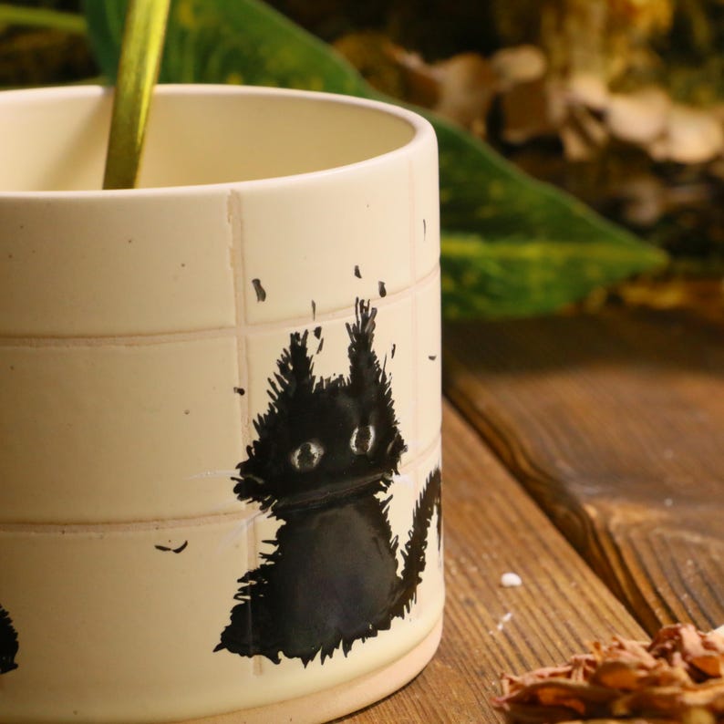 Scruffy Cat Ceramic Mug – Adorable Handmade Coffee & Tea Cup