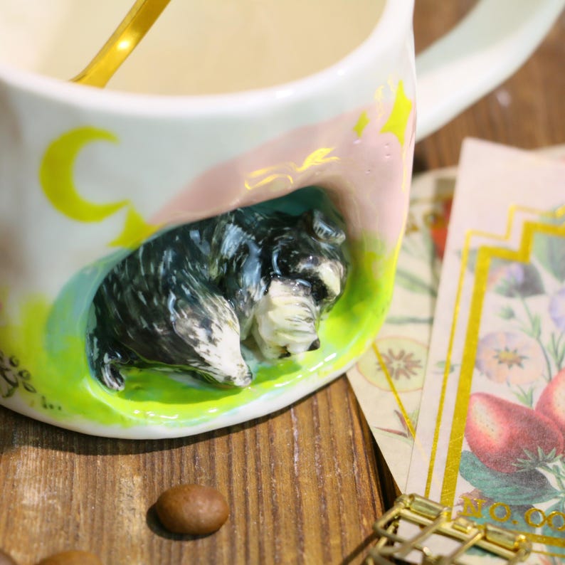 Custom Hand-Sculpted Pet Sleeping Mug – Personalized Ceramic Cup with 3D Pet Portrait Figure Inside