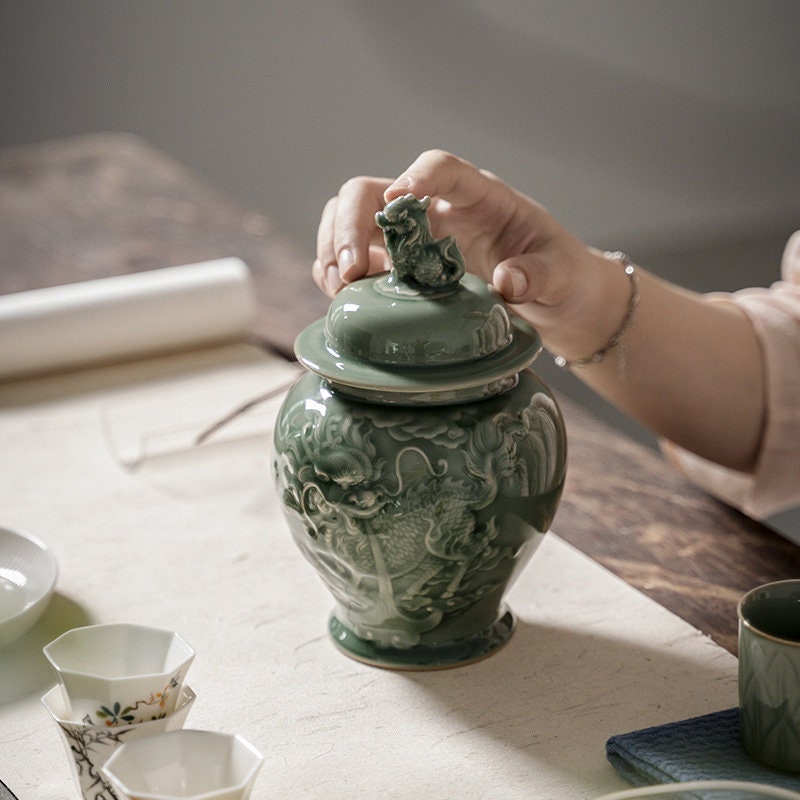 Anaglyph Kirin Ceramic Tea Canisters, Personalized Tea Caddy