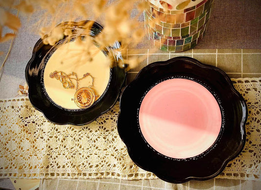 Hand-Painted Dual Color Ceramic Plate with Scalloped Edge - Elegant and Unique Design for Home Decor